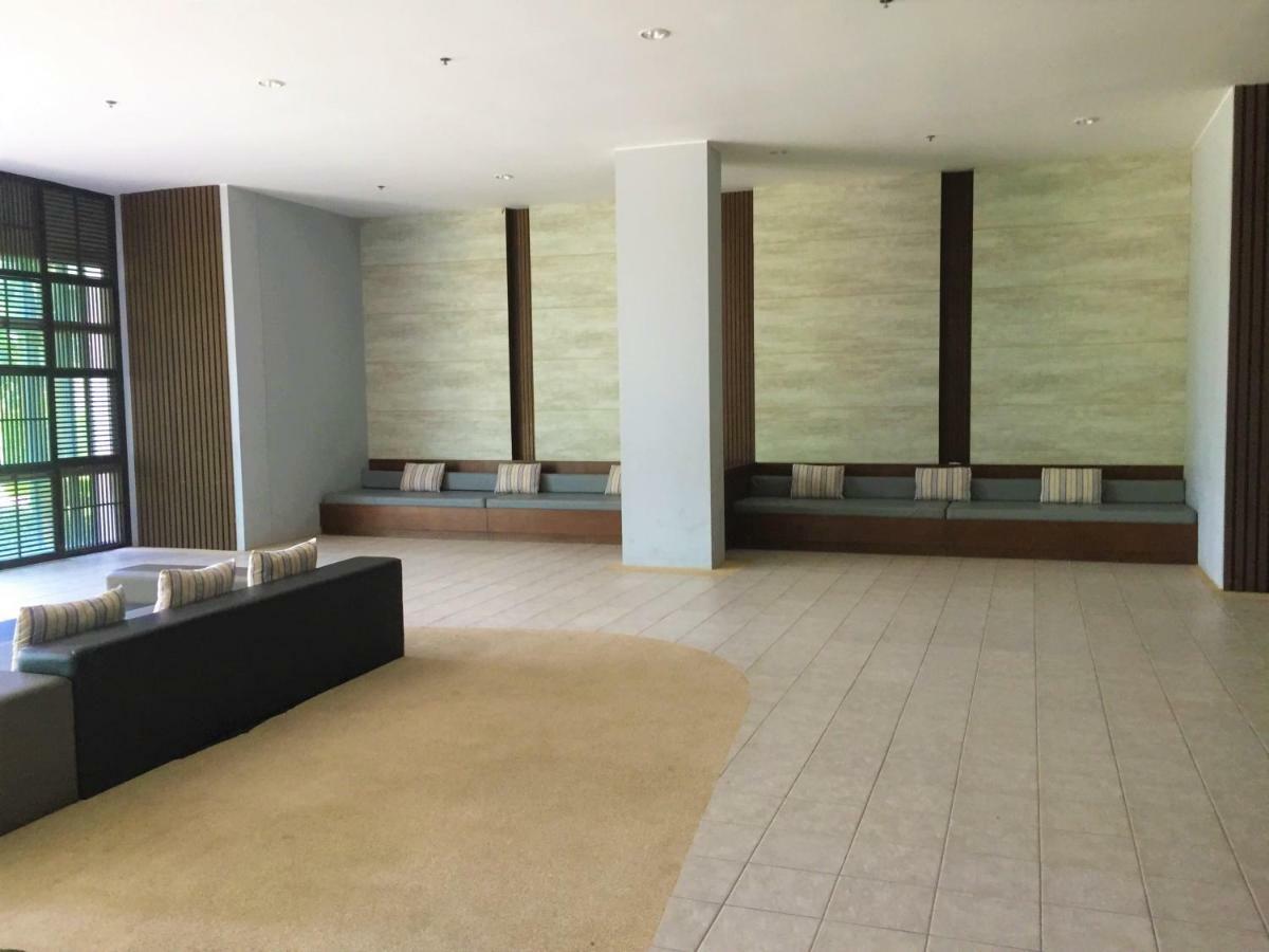 Cosy Lumpini Beachfront One Bedroom Jomtein Jomtien Beach Exterior foto